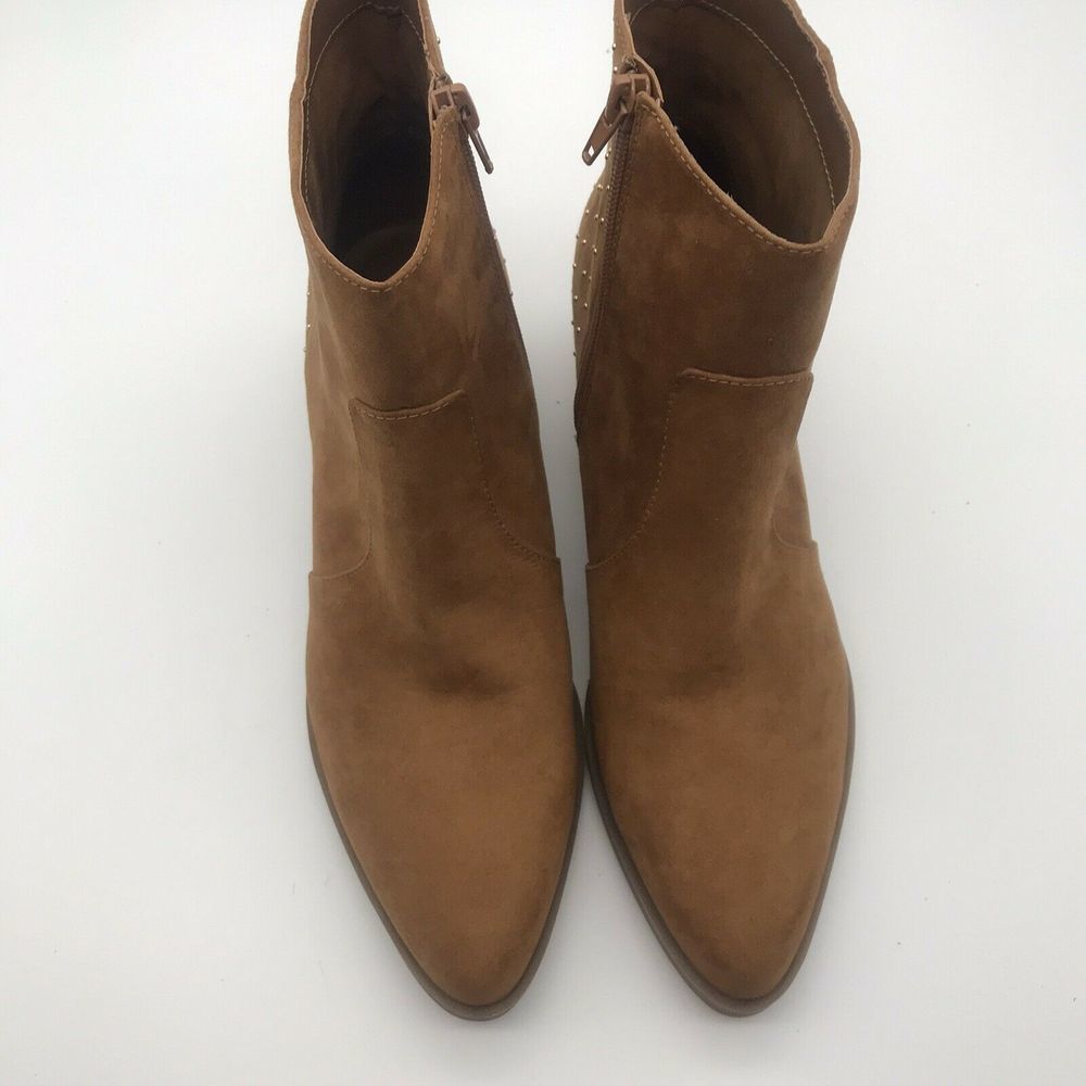 Guess sz 10M Velina Ankle Booties camel gold studs